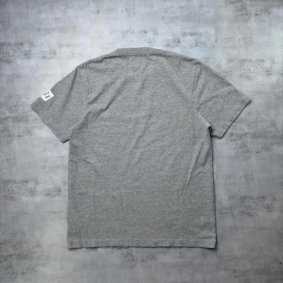 Y2K Grey Guess Grunge Skater T-Shirt - Picture 7 of 7
